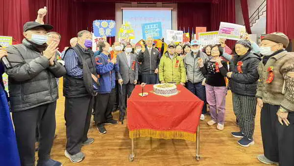 中彰榮家辦理慶生會暨陶笛音樂饗宴1