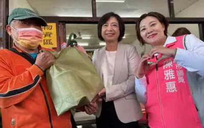 台中市水噹噹關懷協會攜手市議員陳雅惠服務處等多個單位,連續第14年舉辦「溫馨關懷、寒冬送暖」活動