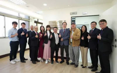 中興大學聯手農業龍頭正瀚生技共建全球首座農業永續導向「質譜多體學與人工智慧研究中心」正式揭牌