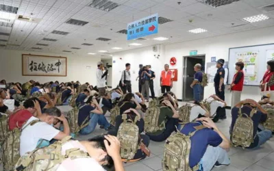南投縣「2026城鎮韌性(防空演習)」演練逼真扎實 副縣長王瑞德呼籲民眾落實疏散避難訓練保平安