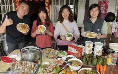 劉女士贈100份年菜禮盒賀新年雲林家扶社工到宅為阿公阿嬤烹飪佳餚