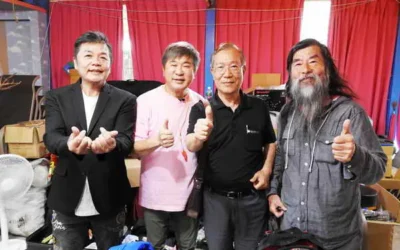 紅螞蟻生態世界人潮滾滾綜藝大集合14次前來園區錄影阿期拋磚引玉捐20萬給雲林家扶中心助學金上百人瑞來參訪