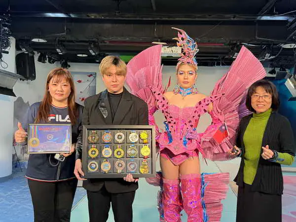 2024世界創意化妝冠軍1