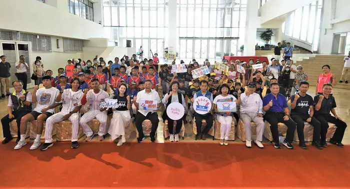 2024北卦山南半線棒球錦標賽即將登場 頂新和德文教基金會拋磚引玉 捐贈50萬1