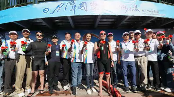 2024第42屆日月潭國際萬人泳渡 宜居城市泳出健康1