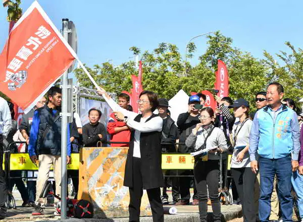 2025 第四屆彰化國際賽車節 田中高鐵彰化站區熱鬧展開1