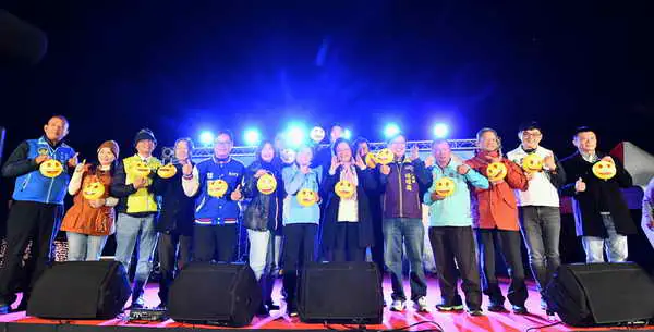 2025彰化月影燈季 emoji樂園閃亮登場1