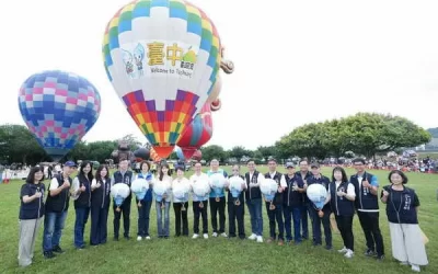 全球唯一媽祖熱氣球首度飛台中！盧市長揪李多慧升空　祝福全民「心想事成」暢遊山城