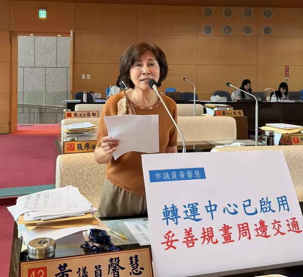 市議員黃馨慧關心 水湳轉運中心啟用 妥善規劃周邊交通配套