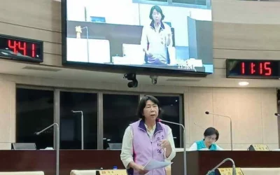 南投縣議員廖梓佑關心中寮鄉投22線至投26線環鄉道路急需拓寬道路案進度在議會質詢工務處長張弘岳，張弘岳處長表示將第一優先爭取生活圈工程經費造福地方