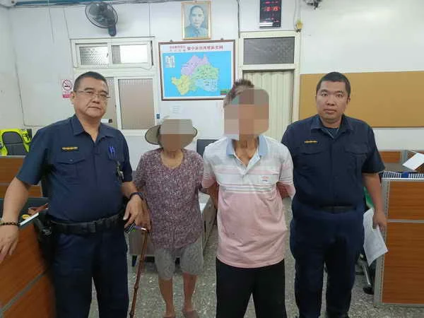 失智翁清晨騎車走失 斗六警半小時尋回化解危機1