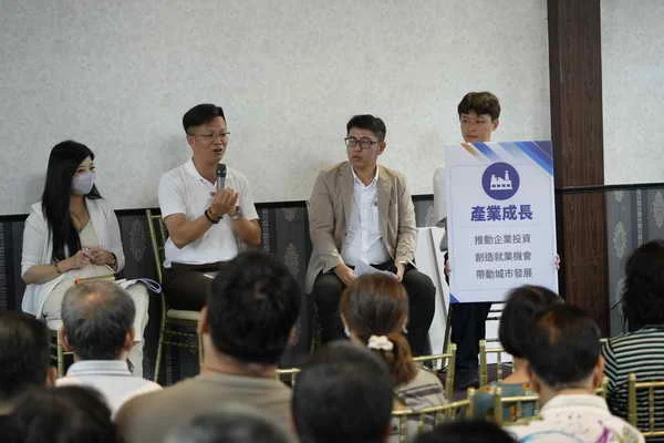 從福瑞堂看見南投！市長張嘉哲暢談「五大成長」願景 直球對決市民提問