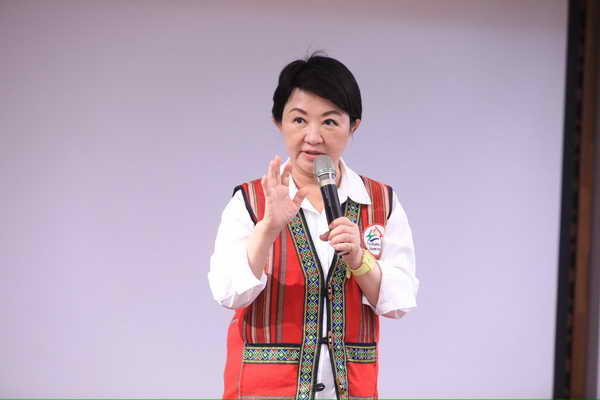 貫徹「到府服務」精神！ 盧市長率市府團隊赴和平區座談 傾聽地方建言列管追蹤