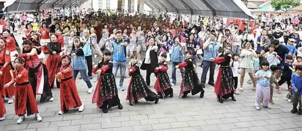 2026小鎮光影藝術節 蓋世舞俠爭霸賽 千人齊跳
