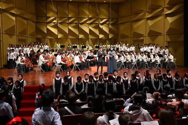 400名音樂班學生共同演出彰化縣政府舉辦教學成果聯合展演1