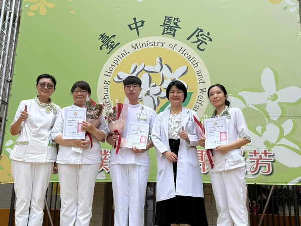 徐瑪玲40年護理生涯難忘1