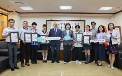 雲縣4生1師1校榮獲台新青少年志工菁英獎 縣長張麗善聆聽志工經驗分享