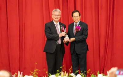中山醫大65週年慶頒吳元煌名譽博士