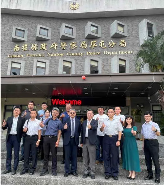 南投地檢周士榆檢察長率隊親赴轄內8個分局 完成地方公職人員選舉查察分區座談 凝聚團隊執法共識全面掌握第一線選情1