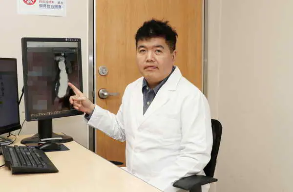 97歲人瑞腹部主動脈瘤擴大險致命1