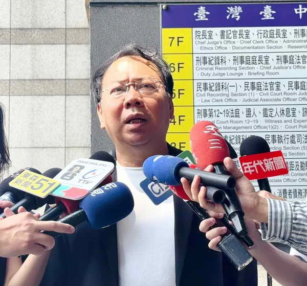 台中市議員謝志忠親自到法院聆聽判決豐原一家五口命案判決