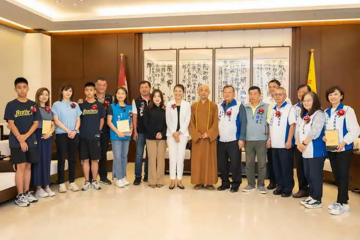 中台禪寺護法會頒證大典