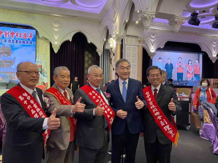 中市雲林同鄉會42周年慶黃副市長祝福鄉誼永固
