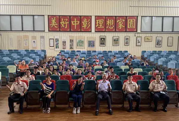 中彰榮家CPR及AED急救訓練強化救護能力1