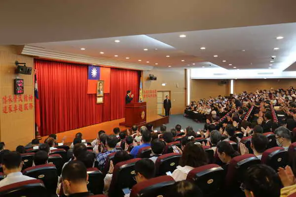 中彰榮家各項參賽傳佳績 輔導會月會公開頒獎表揚