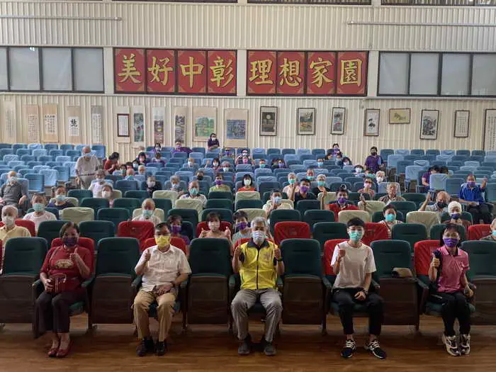 中彰榮家舉辦下肢肌力講座 助長輩預防跌倒 提升生活質量1