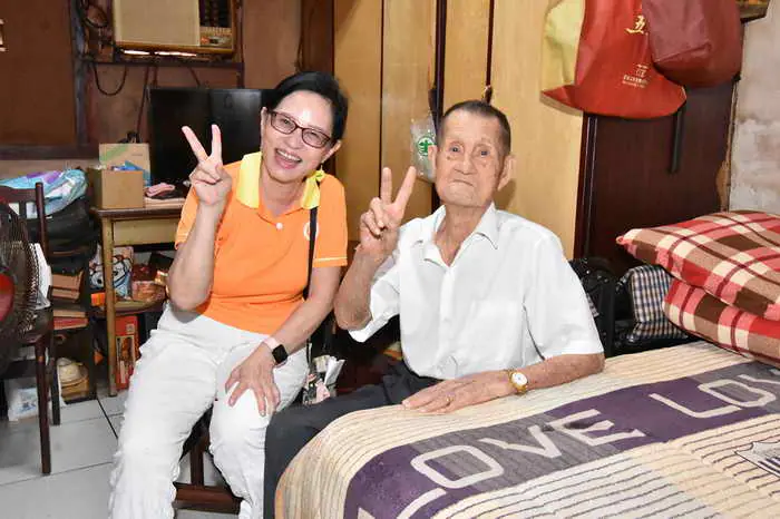 中秋節揪甘心 切膚之愛攜手在地企業關懷弱勢家庭1