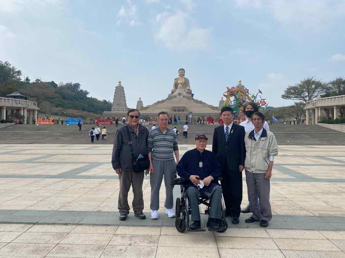 中華民國資深記者協會率團參與星雲法師周年紀念日追思典禮1