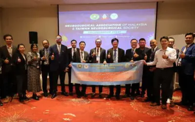 中醫大三醫師受邀馬國演講簽署MOU