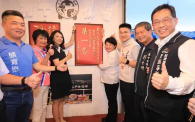 兌現承諾不遺漏任何一家! 盧市長親赴「台中鍋烤節」冠軍店家貼紅榜祝賀