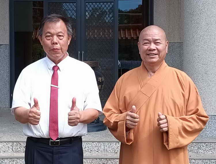 南投縣佛教會與農民向立法委員蔡培慧及名間鄉名間鄉公所陳情 道路拓寬案件1