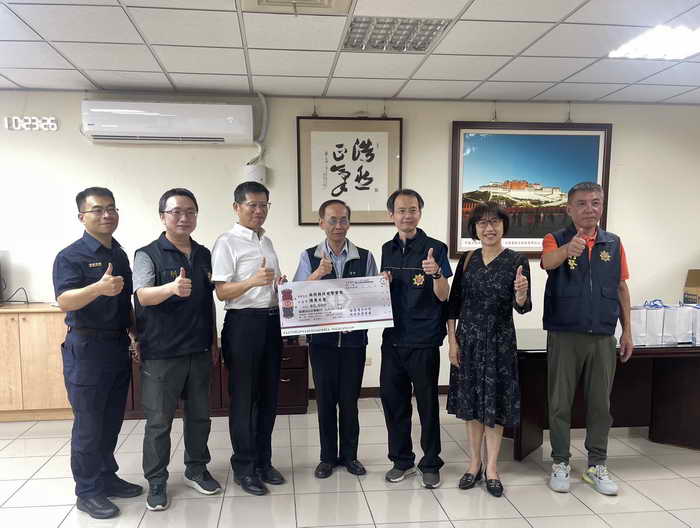 南投縣政府警察局竹山分局破獲電纜線失竊案 台電南投區處致贈獎勵金6萬元1
