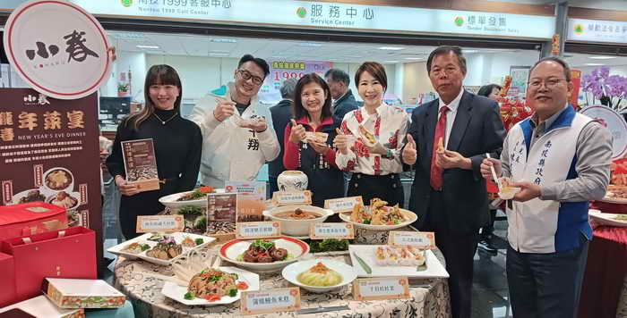 南投餐廳及伴手禮業者攜手推廣年菜及春節伴手禮 王瑞德副縣長化身暖心外送員1