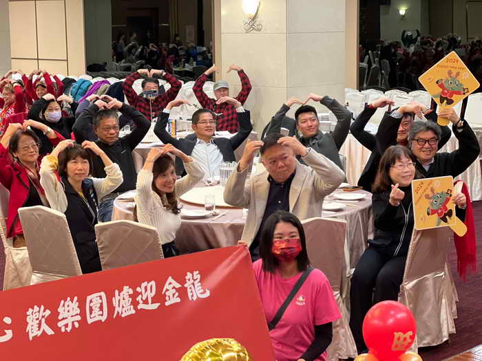 台中10企業連續10年捐年菜 社會局感謝暖心善舉