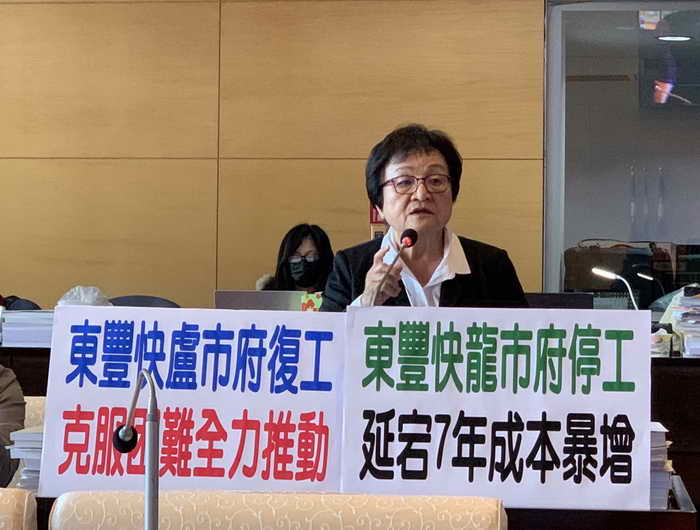 台中市議員張瀞分關心台中市東豐快速道路興建推動過程進度