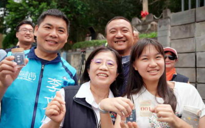 台中鐵砧山劍井端午湧人潮 取午時水祈求事事「龍午順」