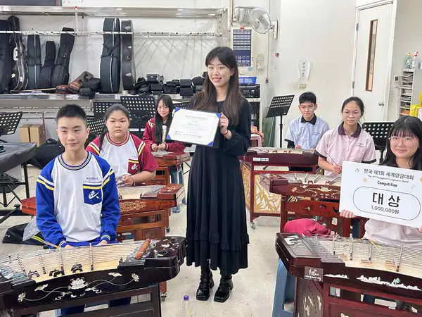 台灣之光 立人國中國樂教師榮獲世界揚琴大賽第一名和綜合最大獎1