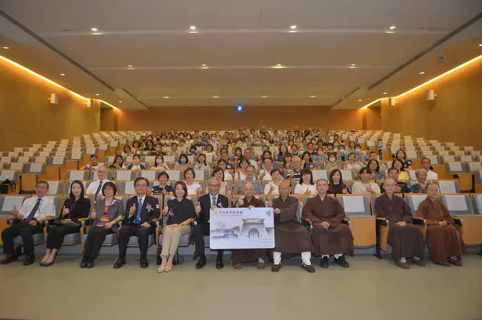 合庫銀行發行中台世界博物館認同卡 綠色金融助力推動文化永續1