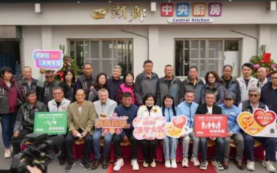四湖鄉長青食堂中央廚房揭牌 縣長張麗善:長輩共餐樂活健康