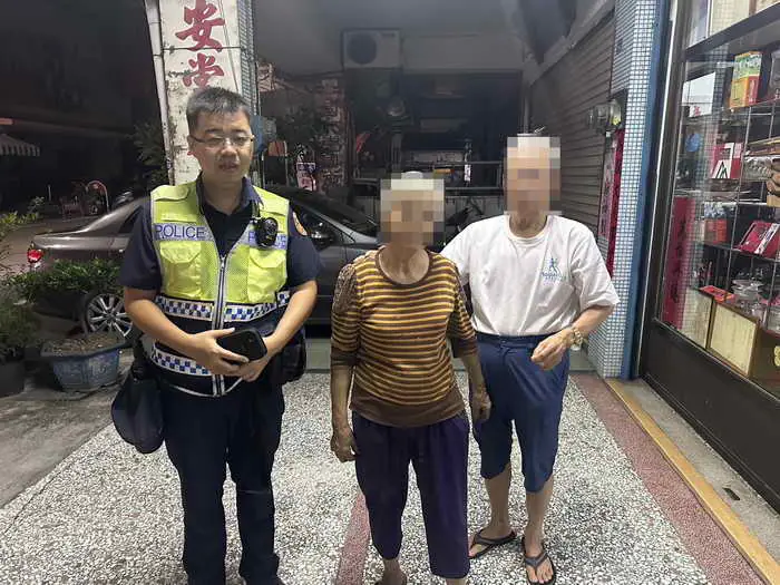 失智婦迷途徘徊超商莿桐暖警協助找到回家路