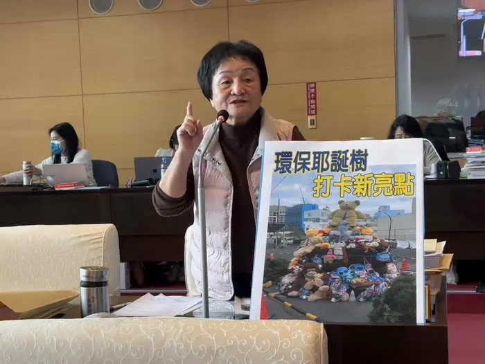 市議員張瀞分主張不應該任意刪除首長特支費