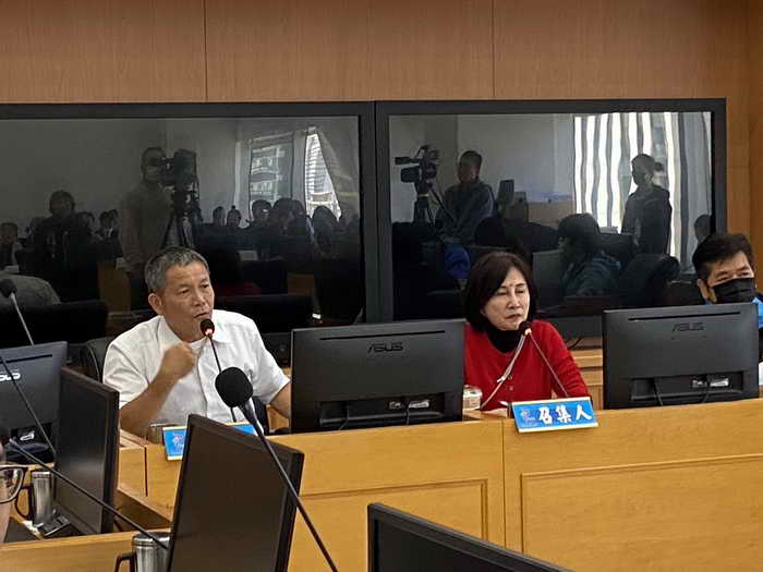 市議員黃馨慧建議1