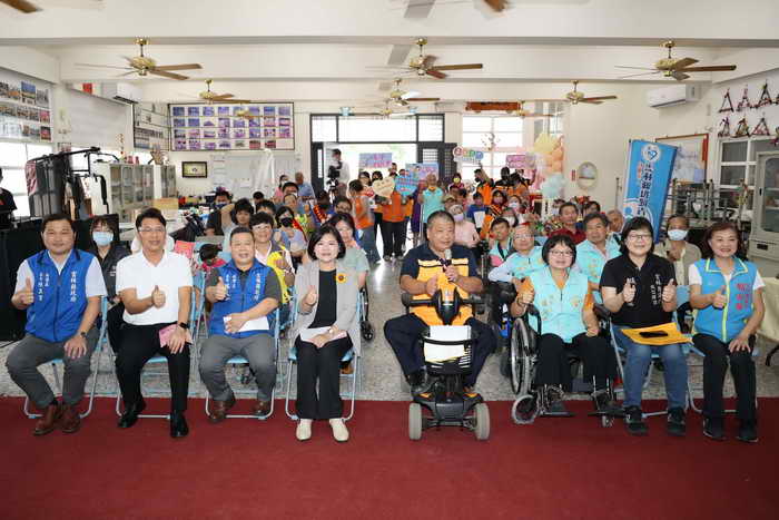 張麗善縣長出席雲林縣身心障礙家庭照顧者1
