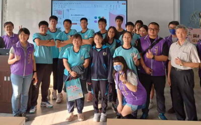 彰化分署與同德中學高中生同樂玩桌遊習法治