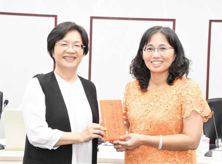 彰化縣文化局榮獲第20屆機關檔案管理金檔獎殊榮1