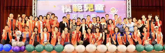 彰化表揚493位模範兒童1